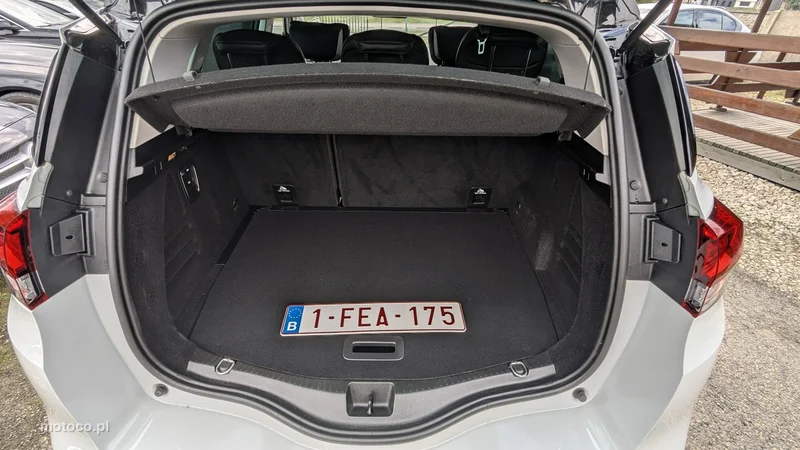 Renault Scenic IV 38