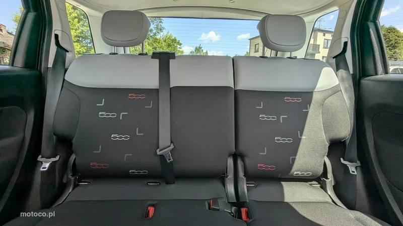 Fiat 500L 19