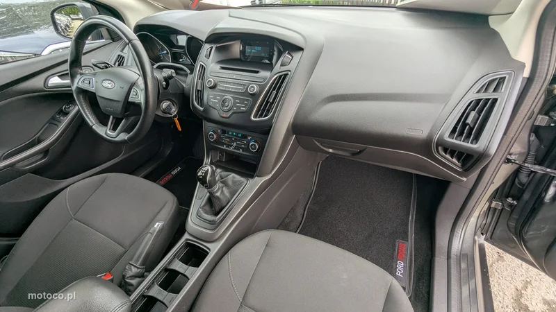 Ford Focus III 18
