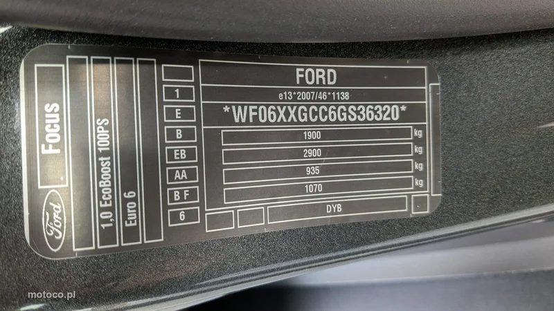 Ford Focus III 23