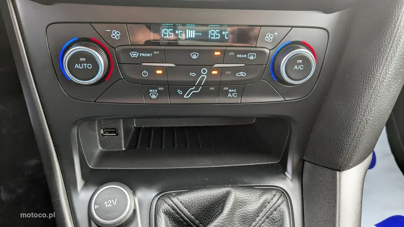 Ford Focus III 25