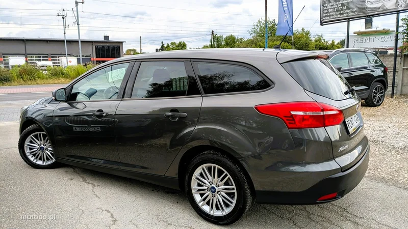 Ford Focus III 7