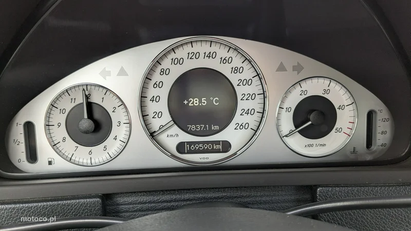 Mercedes-Benz CLK C209 CLK 220 25