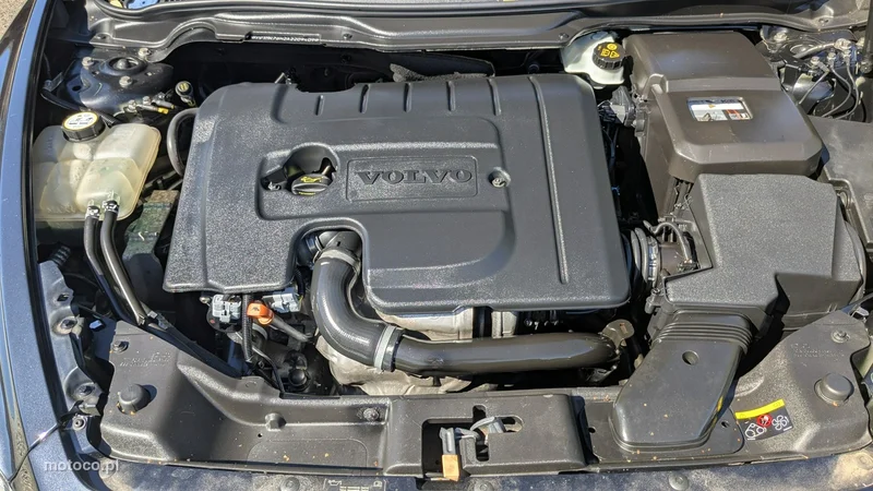Volvo C30 33