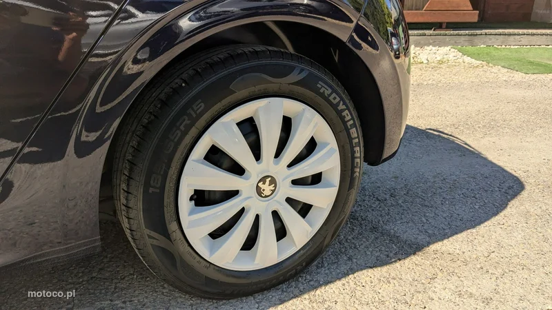 Peugeot 208 33