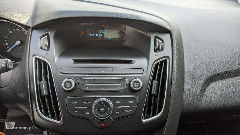 Ford Focus III 25