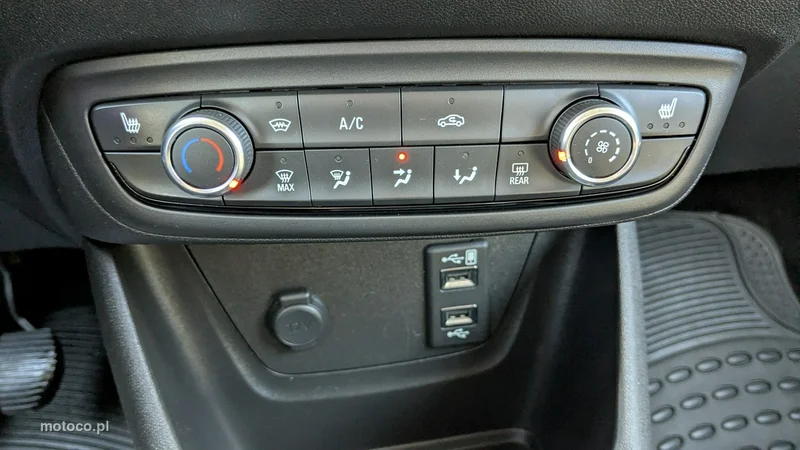Opel Crossland X 27