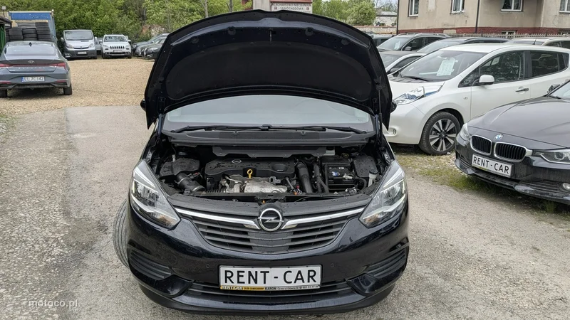Opel Zafira C Tourer 34