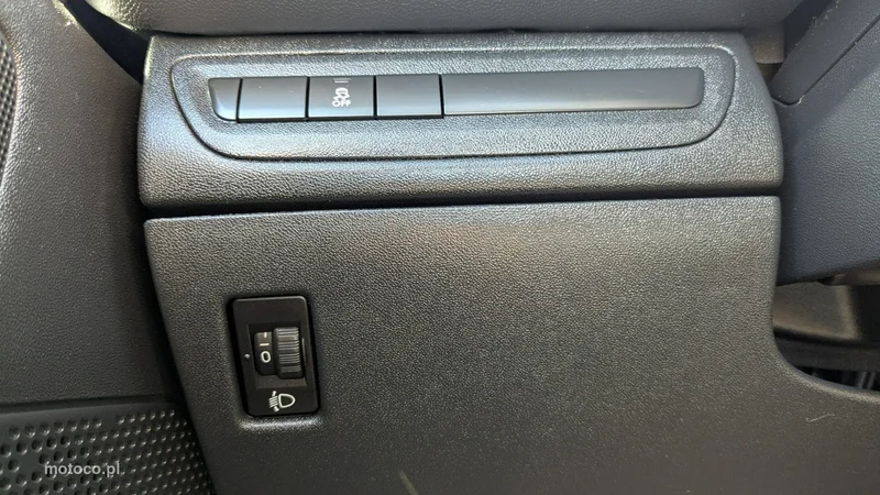Peugeot 208 26