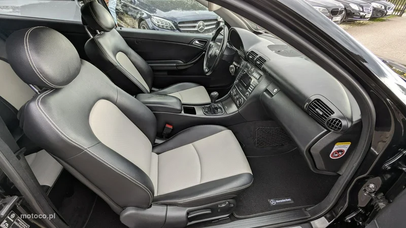 Mercedes-Benz Klasa C W203 C 180 20