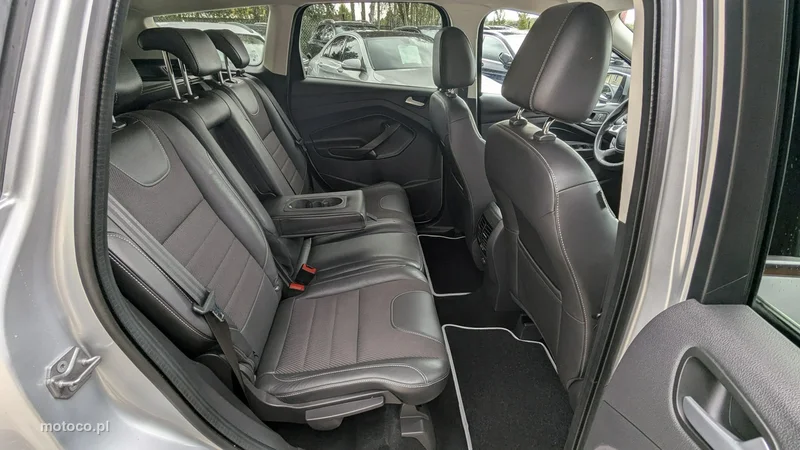 Ford Kuga II 17