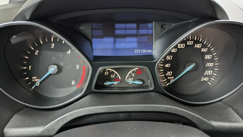 Ford Kuga II 21