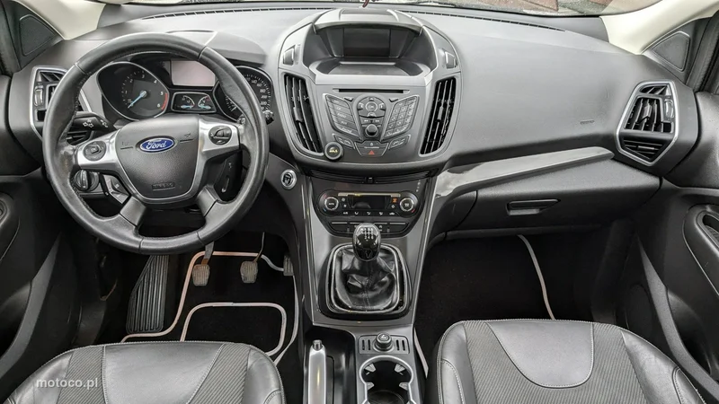 Ford Kuga II 24