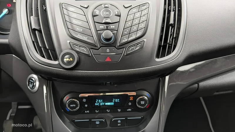 Ford Kuga II 26
