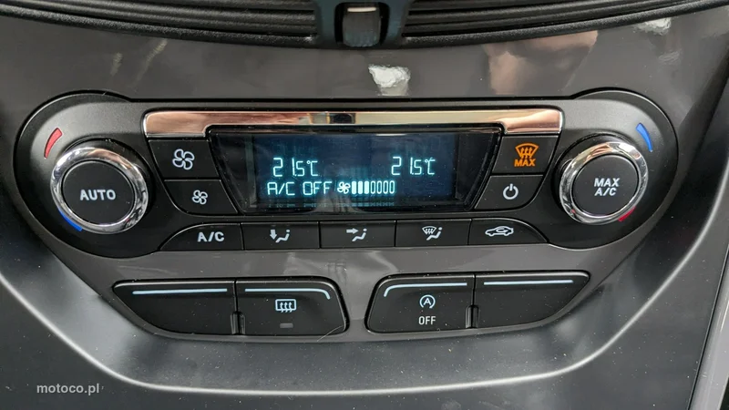Ford Kuga II 27