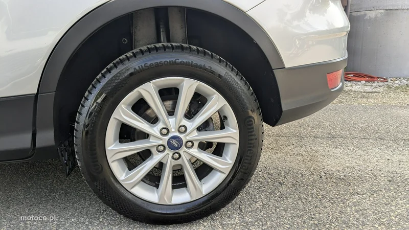 Ford Kuga II 39