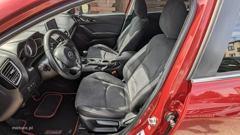 Mazda 3 14