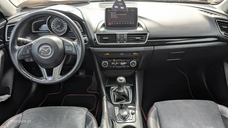 Mazda 3 24
