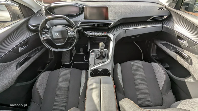 Peugeot 5008 21