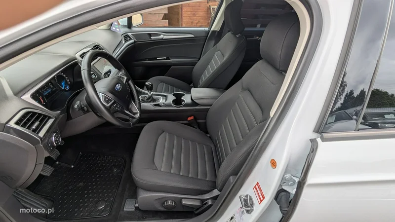 Ford Mondeo V 14