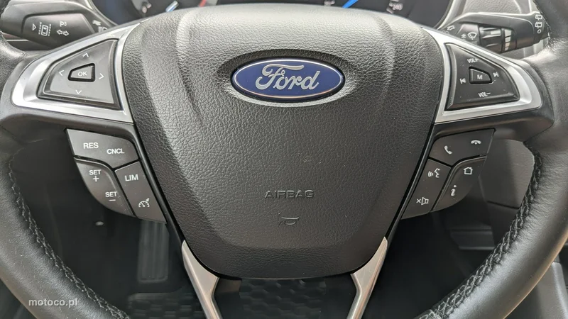 Ford Mondeo V 27