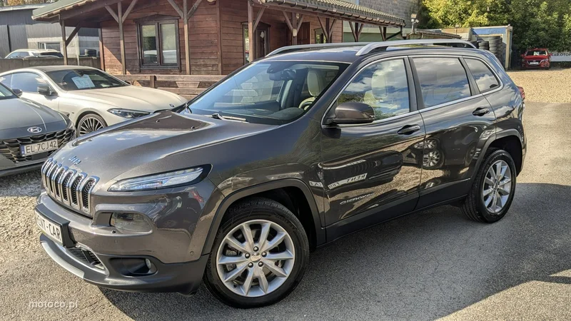 Jeep Cherokee 4
