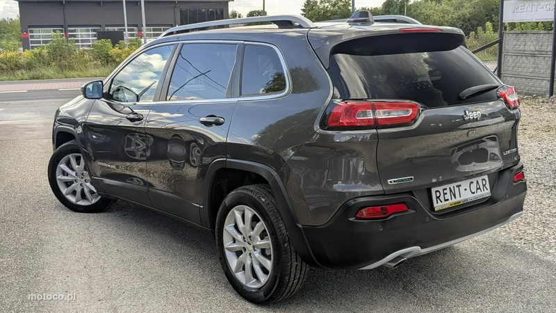 Jeep Cherokee 10