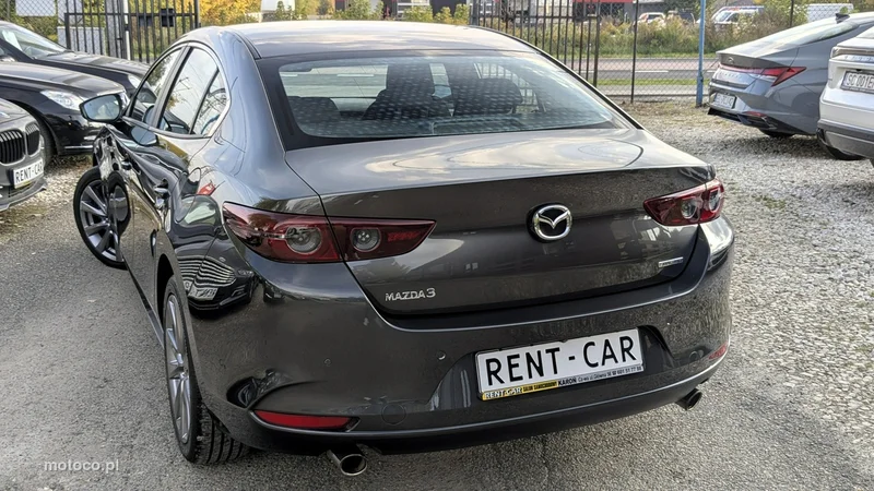 Mazda 3 11