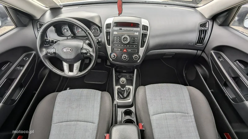 Kia Cee'd 22