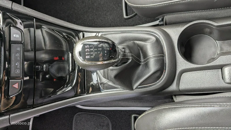 Opel Mokka X 32