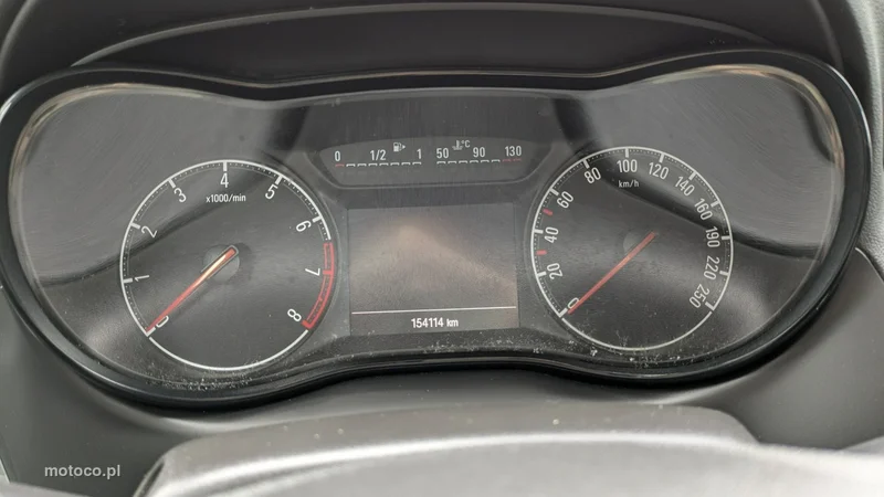 Opel Zafira C Tourer 24