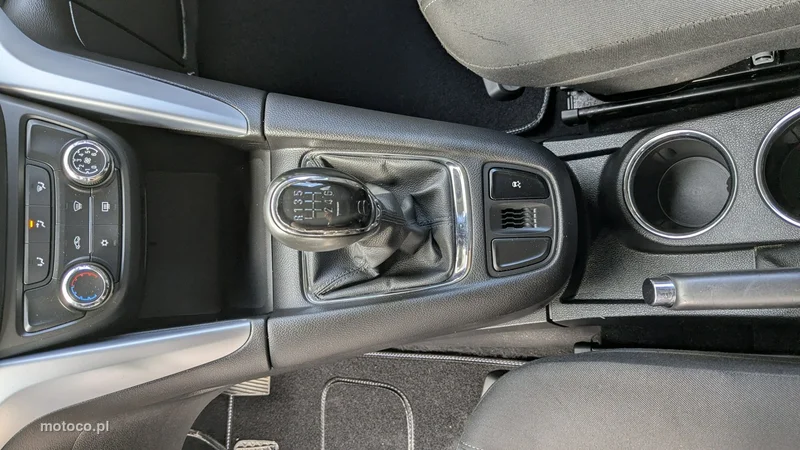 Opel Zafira C Tourer 29