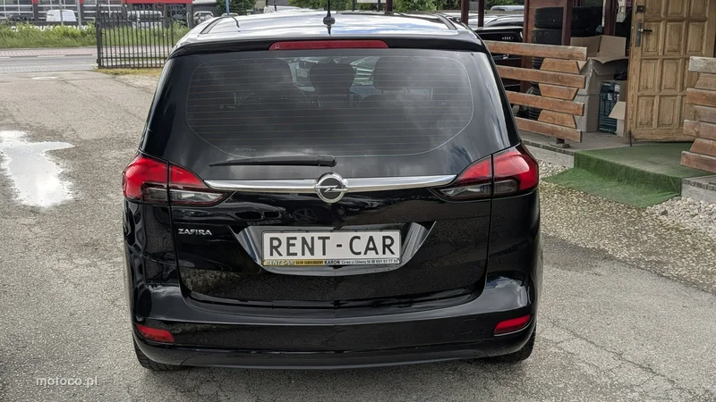 Opel Zafira C Tourer 36