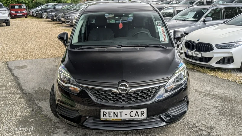 Opel Zafira C Tourer 5