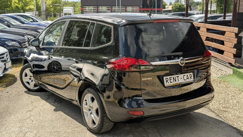 Opel Zafira C Tourer 10