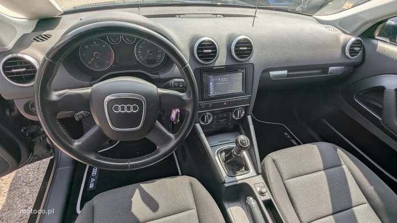 Audi A3 8P 23