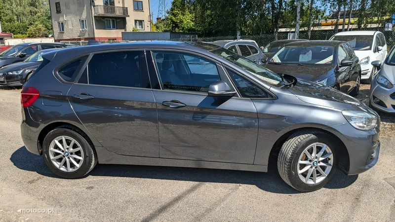 BMW Seria 2 F45 216 7