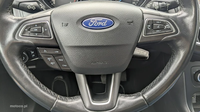 Ford Focus III 28