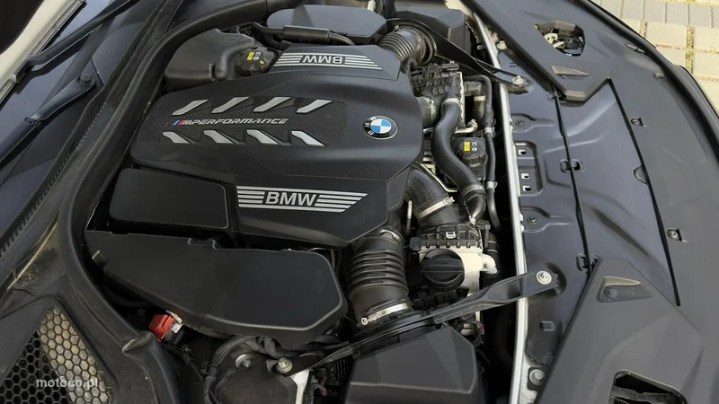 BMW Seria 8 G14 850 43