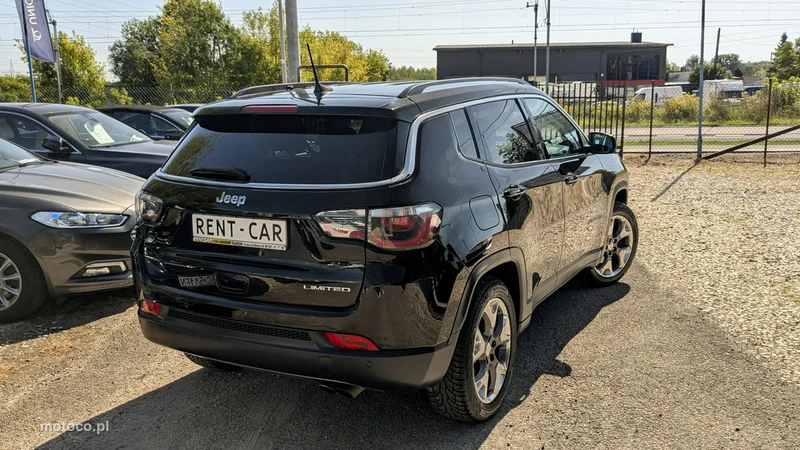 Jeep Compass 12