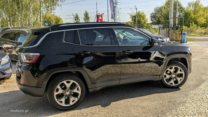 Jeep Compass 14