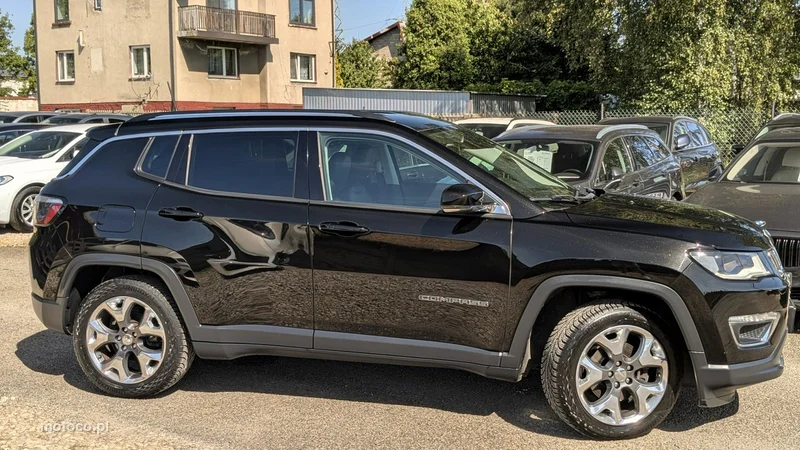 Jeep Compass 9