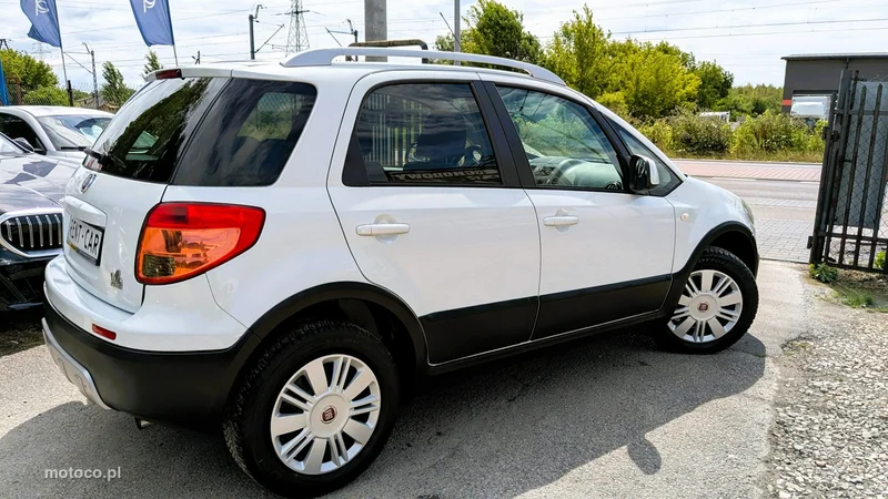 Fiat Sedici 10