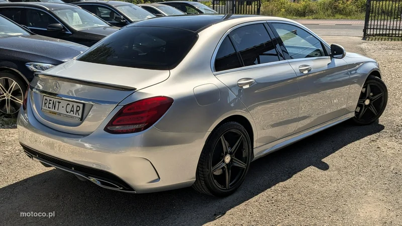 Mercedes-Benz Klasa C W205 C 200 12