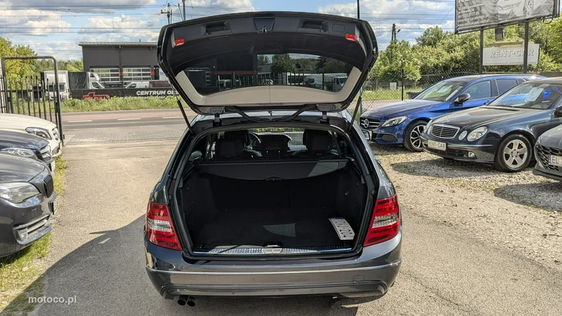 Mercedes-Benz Klasa C W204 C 200 36