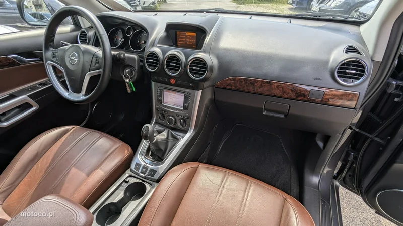 Opel Antara 22