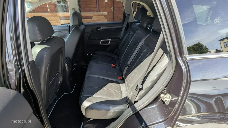 Opel Antara 16