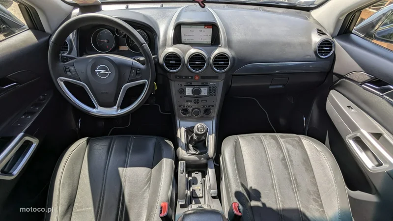 Opel Antara 21