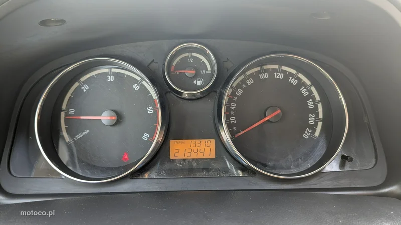 Opel Antara 22