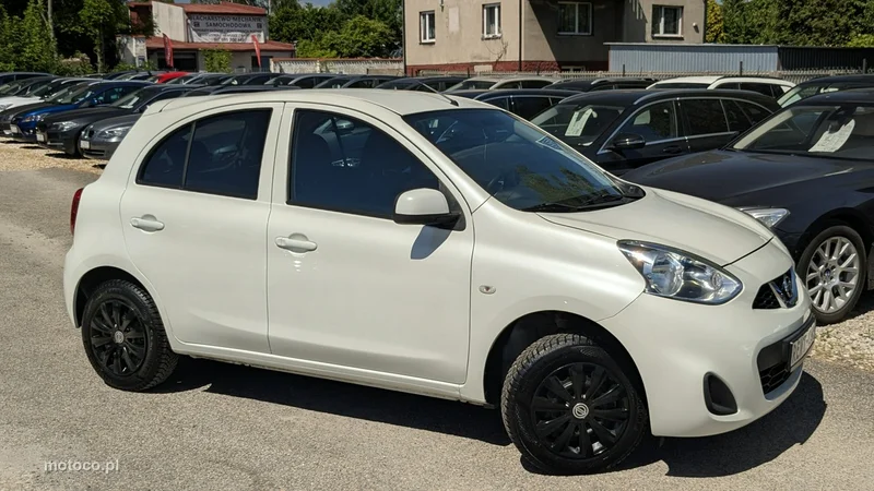 Nissan Micra 8